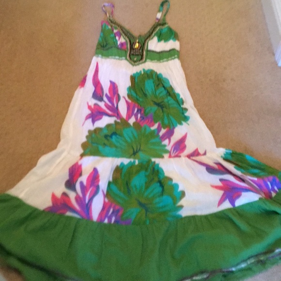 Floral maxi dress - Picture 1 of 6